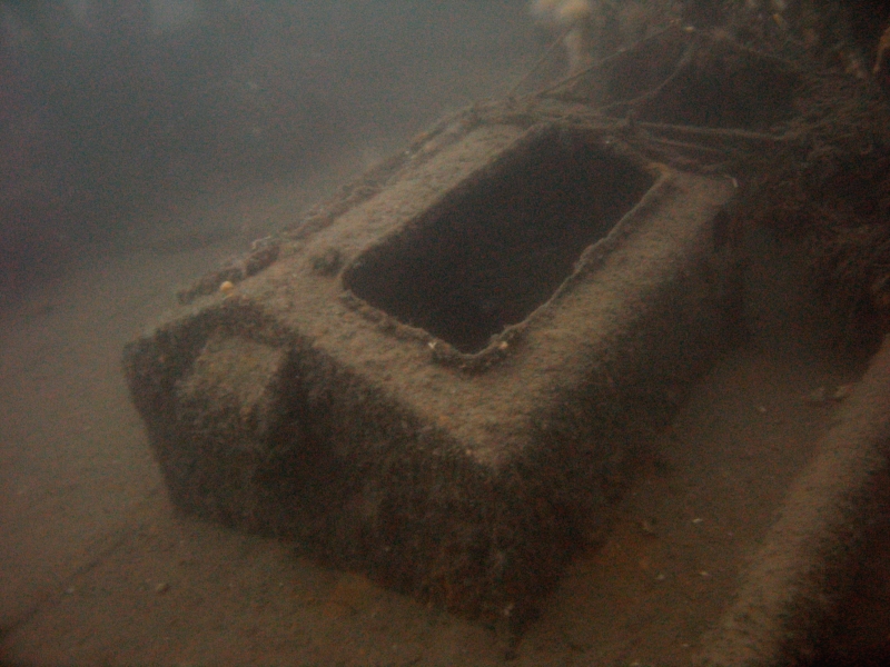 Holmen VI